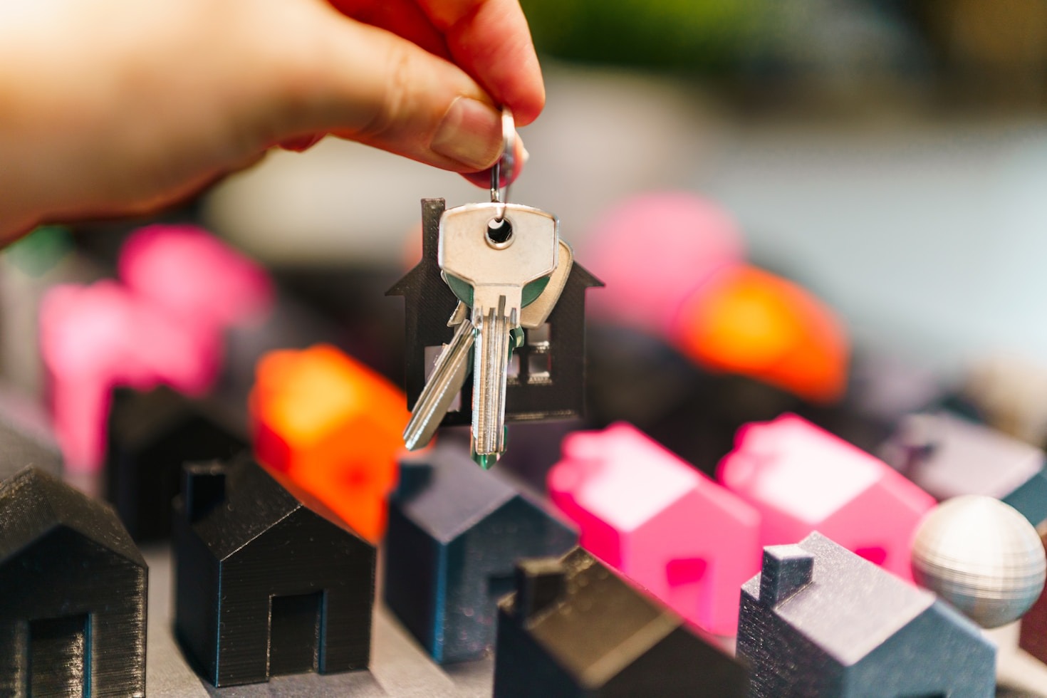 Streamlined Solutions for Selling Homes and Land